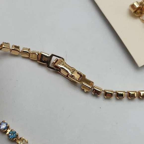 Avon 1985 Brilliant Dazzler Necklace Earrings Set Pastel Rhinestone 18 in - Picture 5 of 5